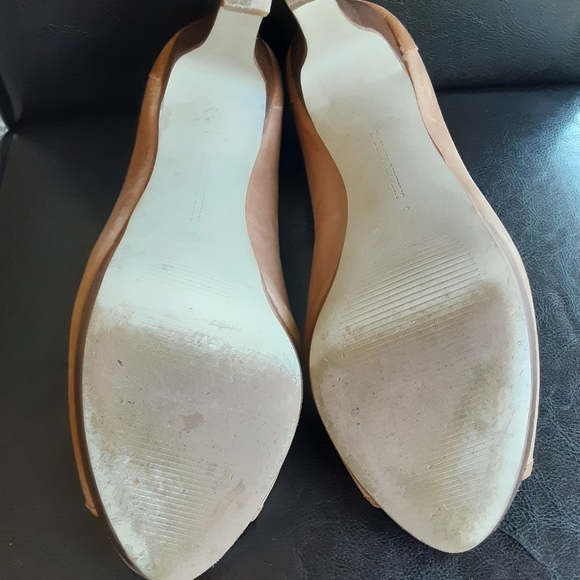 Banana Republic Size 9 Brown Women Shoes - Picture 5 of 5